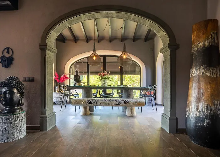La Casa Roja