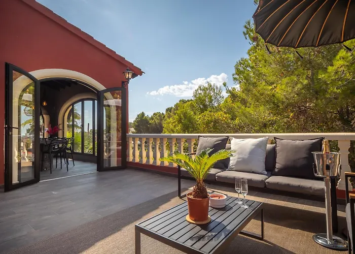 Villa La Casa Roja *